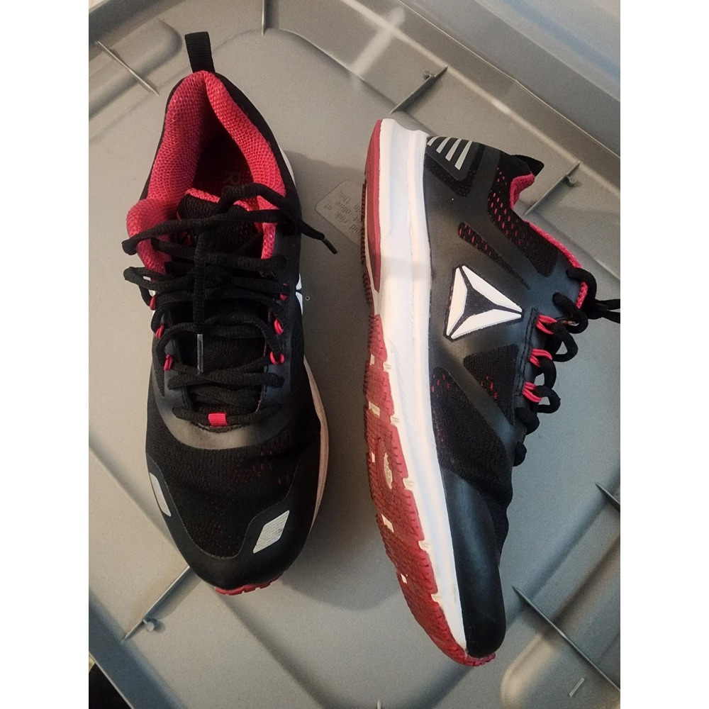 Reebok Running Shoes Lightweight Athletic Sneakers Black Pink Size 10